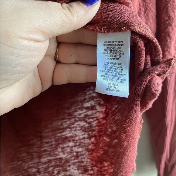 Melrose and Market - Textured Maroon Drop shoulder Top - Picture 9 of 9